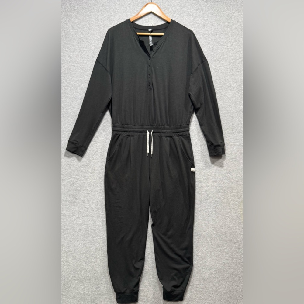 Vuori Womens M Lux Henley Jumpsuit Long Sleeve Heathered Black